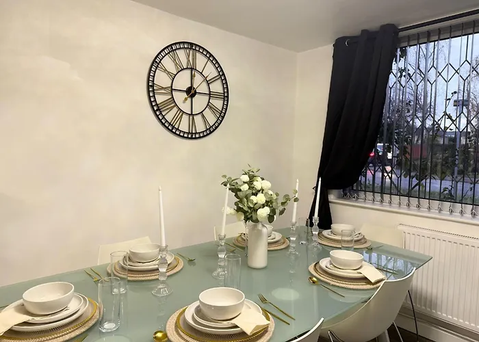 Oatland House Apartment