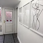 Apartment Oatland House Leeds (West Yorkshire)