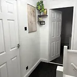 Oatland House Apartman