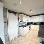 Apartman Oatland House