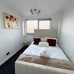 Apartment Oatland House *