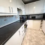 Apartment Oatland House Leeds (West Yorkshire)