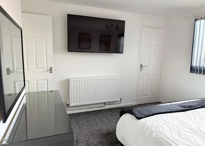 Oatland House Апартаменти *