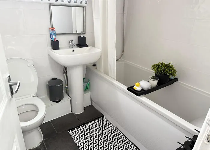 아파트 Oatland House