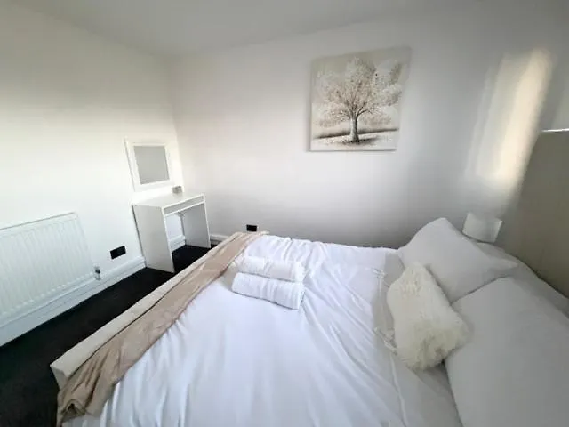 Oatland House Апартаменти Лідс